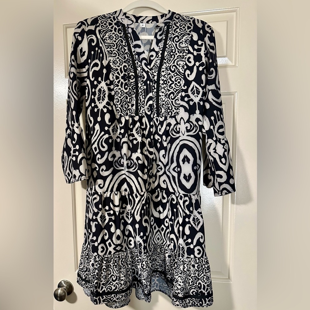 NWT Black and White Bell Sleeve Dress